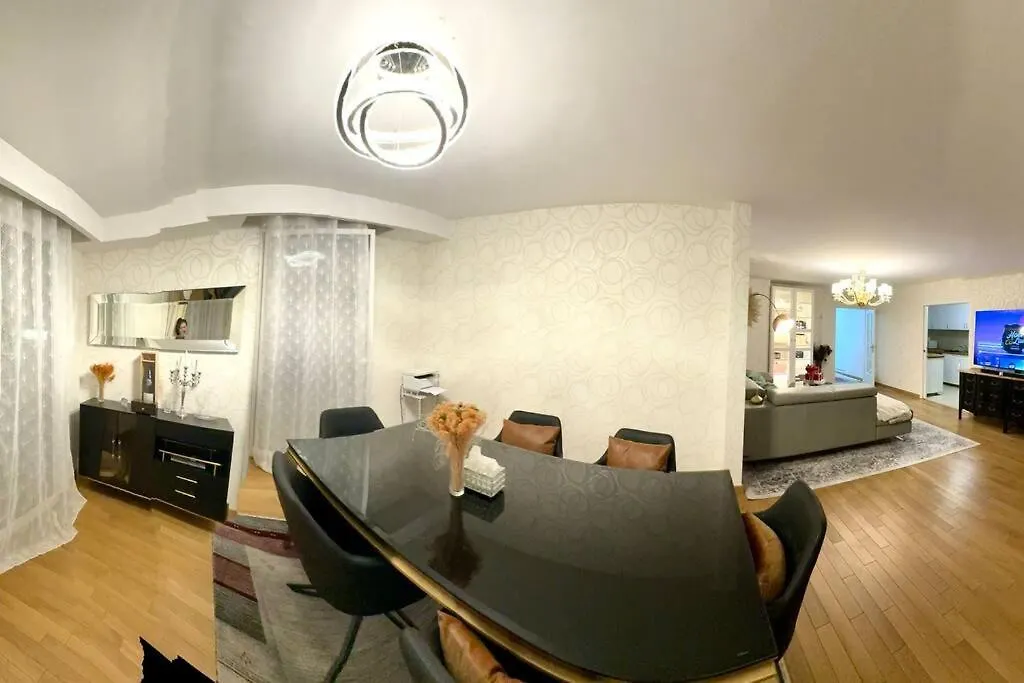 Apartment Luxury House Porte Versailles Eiffel Paris