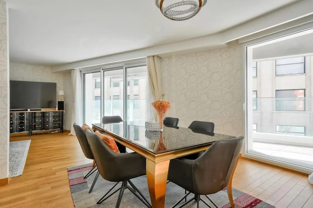 Luxury House Porte Versailles Eiffel Paris France