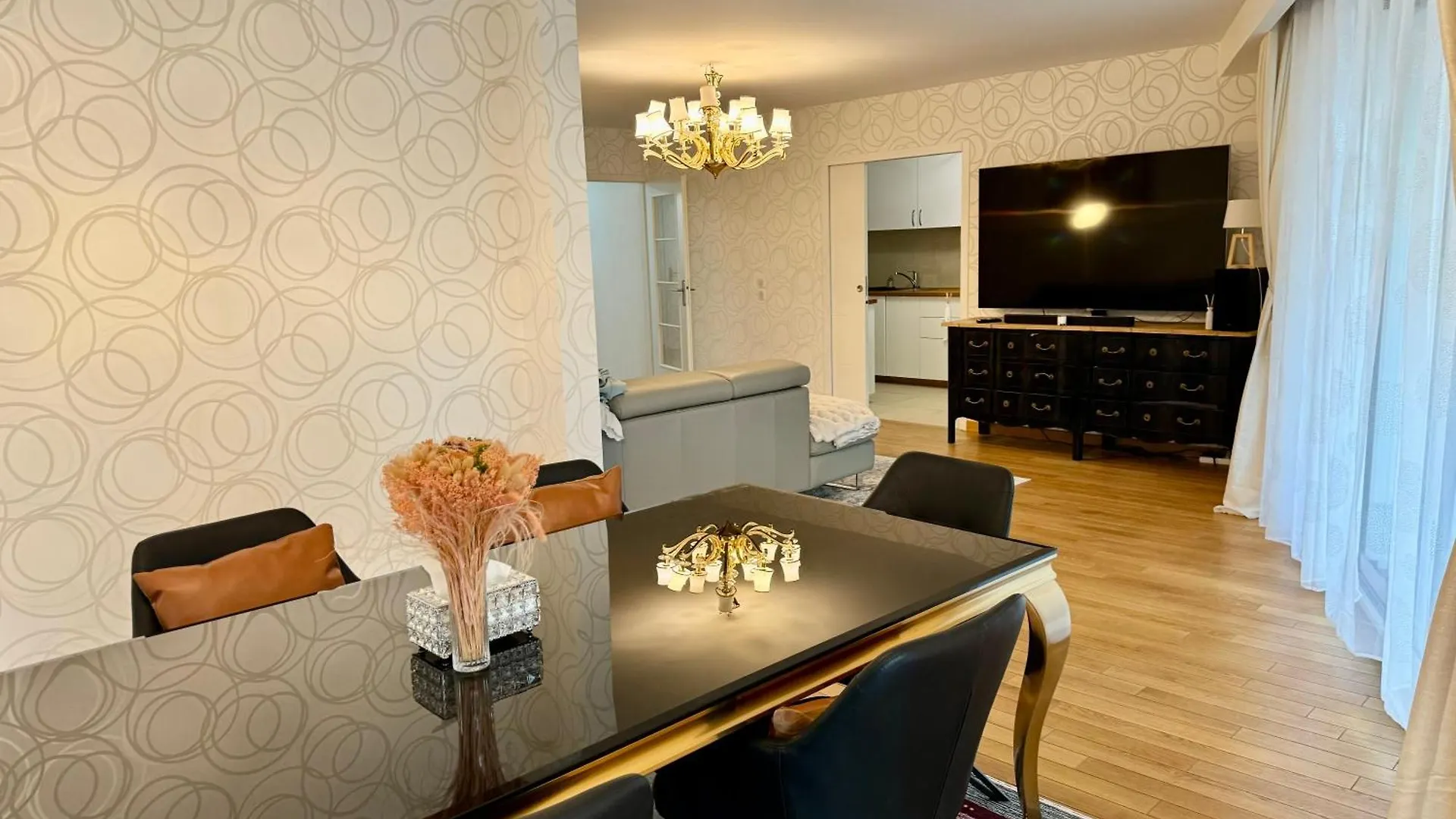 Luxury House Porte Versailles Eiffel Paris Apartment